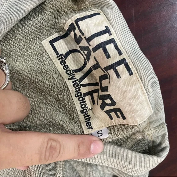 Freecity olive sweatshirt - Picture 2 of 2